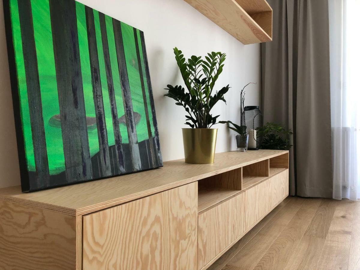 New Modern Urban Apartment Bratislava Esterno foto